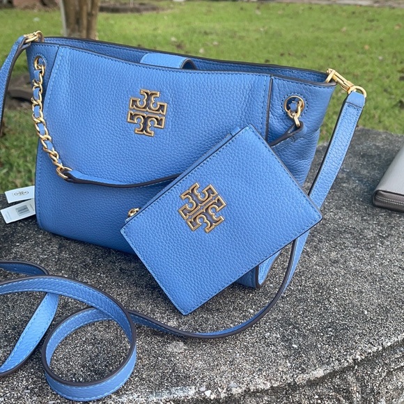 Brand new Tory Burch tote & wallet set - Picture 2 of 13